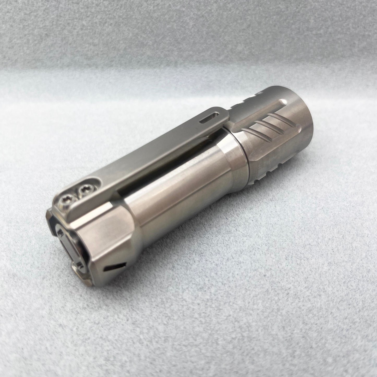 Glow Arrow 18350 Flashlight Titanium Triple Emitter Samsung 5000K/Cree XPL 6500K LED With 18350 Type-C Battery