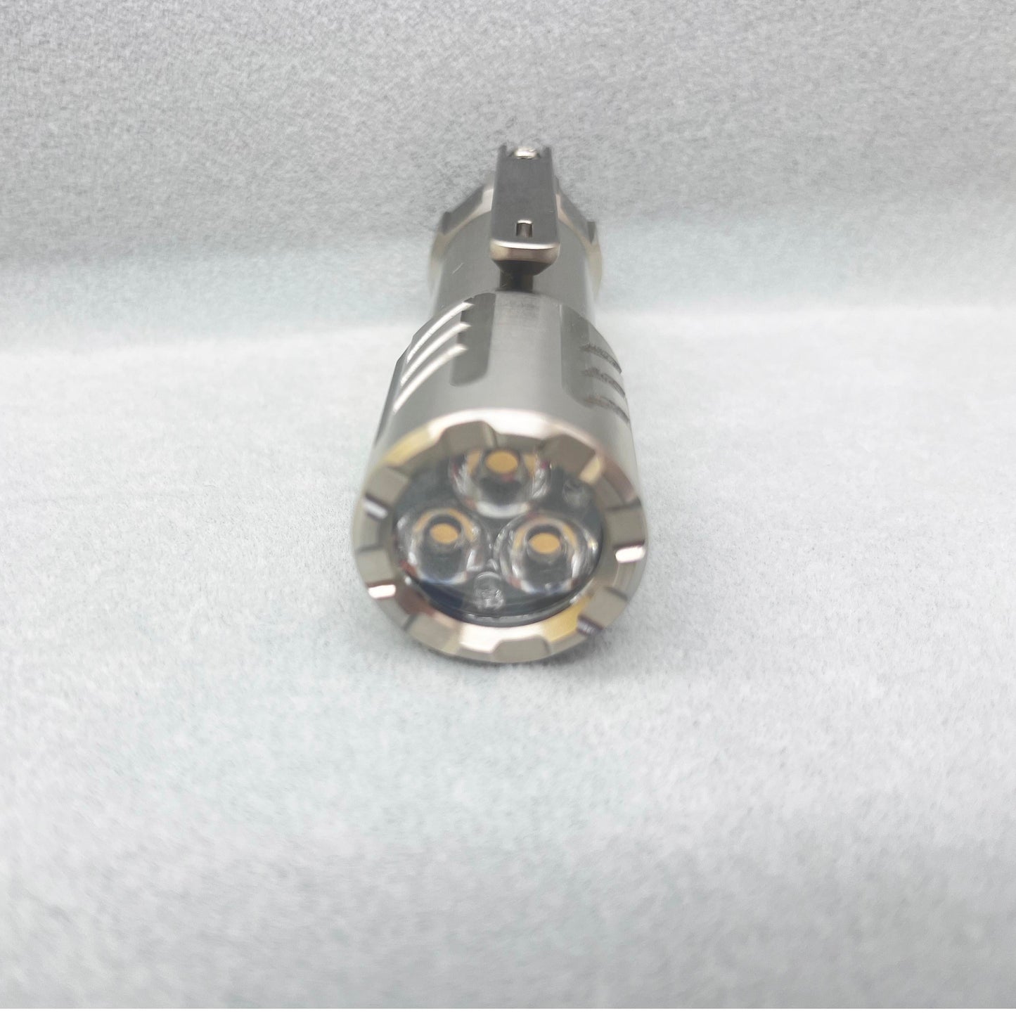 Glow Arrow 18350 Flashlight Titanium Triple Emitter Samsung 5000K/Cree XPL 6500K LED With 18350 Type-C Battery