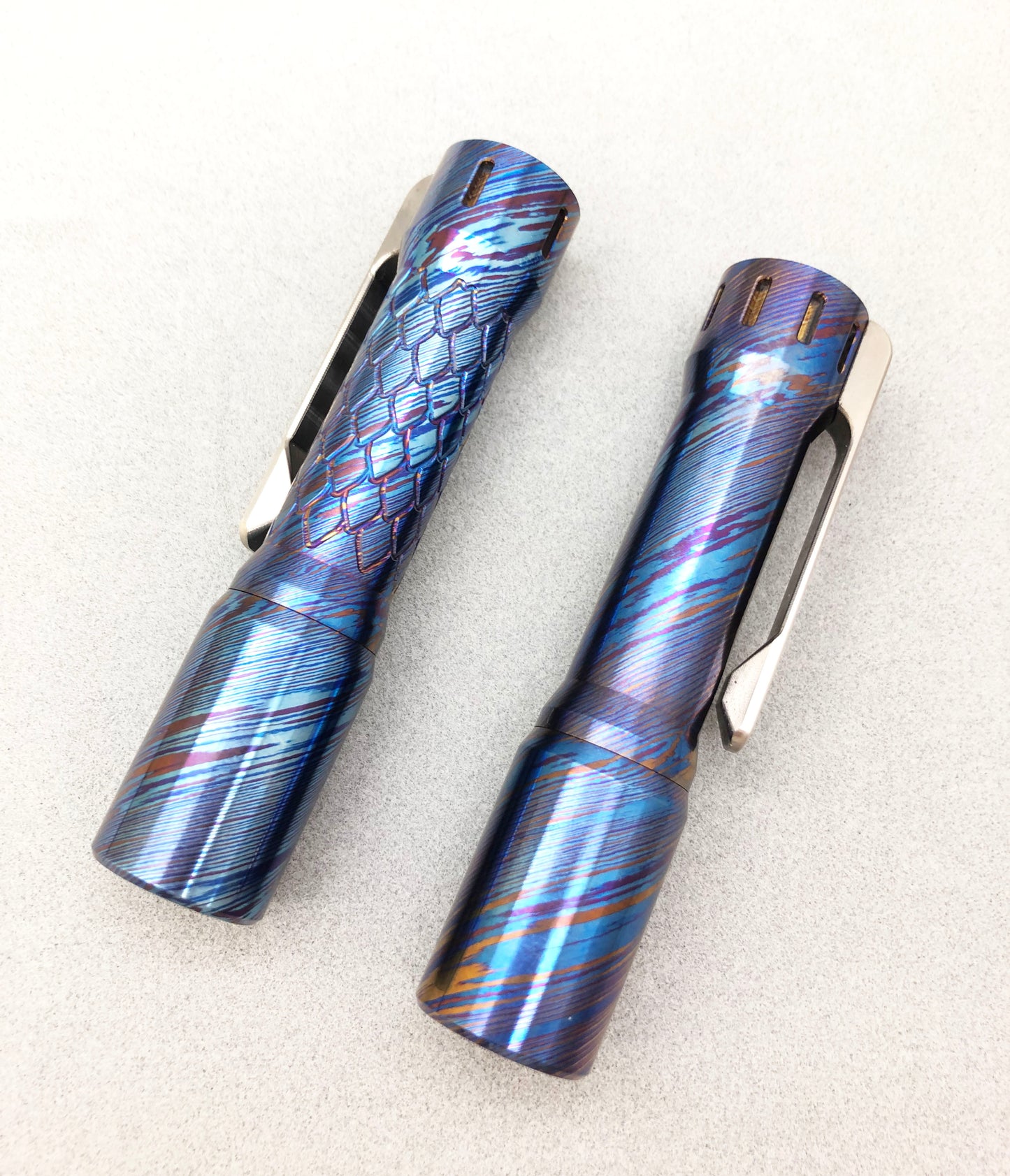EDOLUC Glow arrow AA Flashlight Timascus Smooth / Loong 14500 with Type-C 14500 Battery