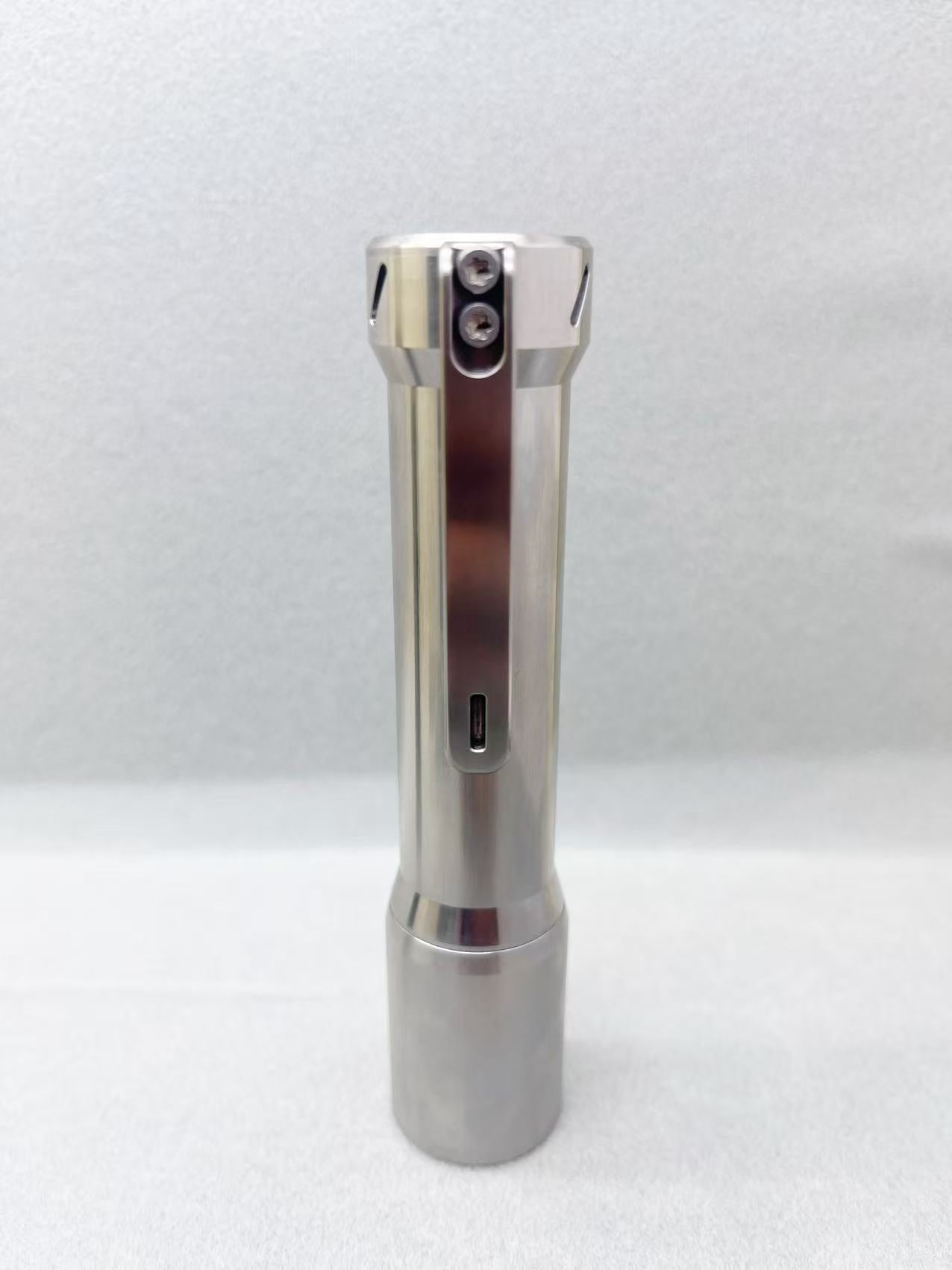 Glow Arrow 18650-JM01 Flashlight Titanium Smooth Single Emitter NiChia 519A 4000K/Samsung 5000K/Cree XPL6500K LED With 18650 Type-C Battery