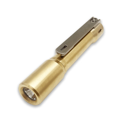 EDOLUC Little JM Glow Arrow AAA/10440 Messing EDC-Taschenlampe