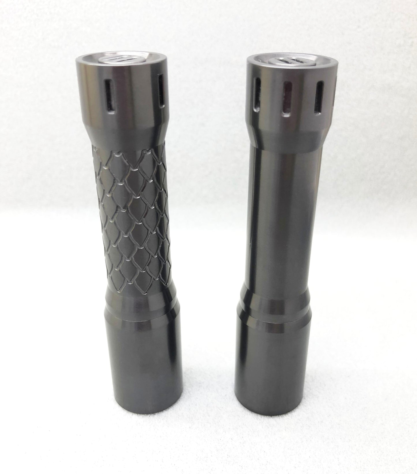 Glow Arrow AA/14500 Flashlight Zirconium Smooth / Loong 14500 with Type-C Battery