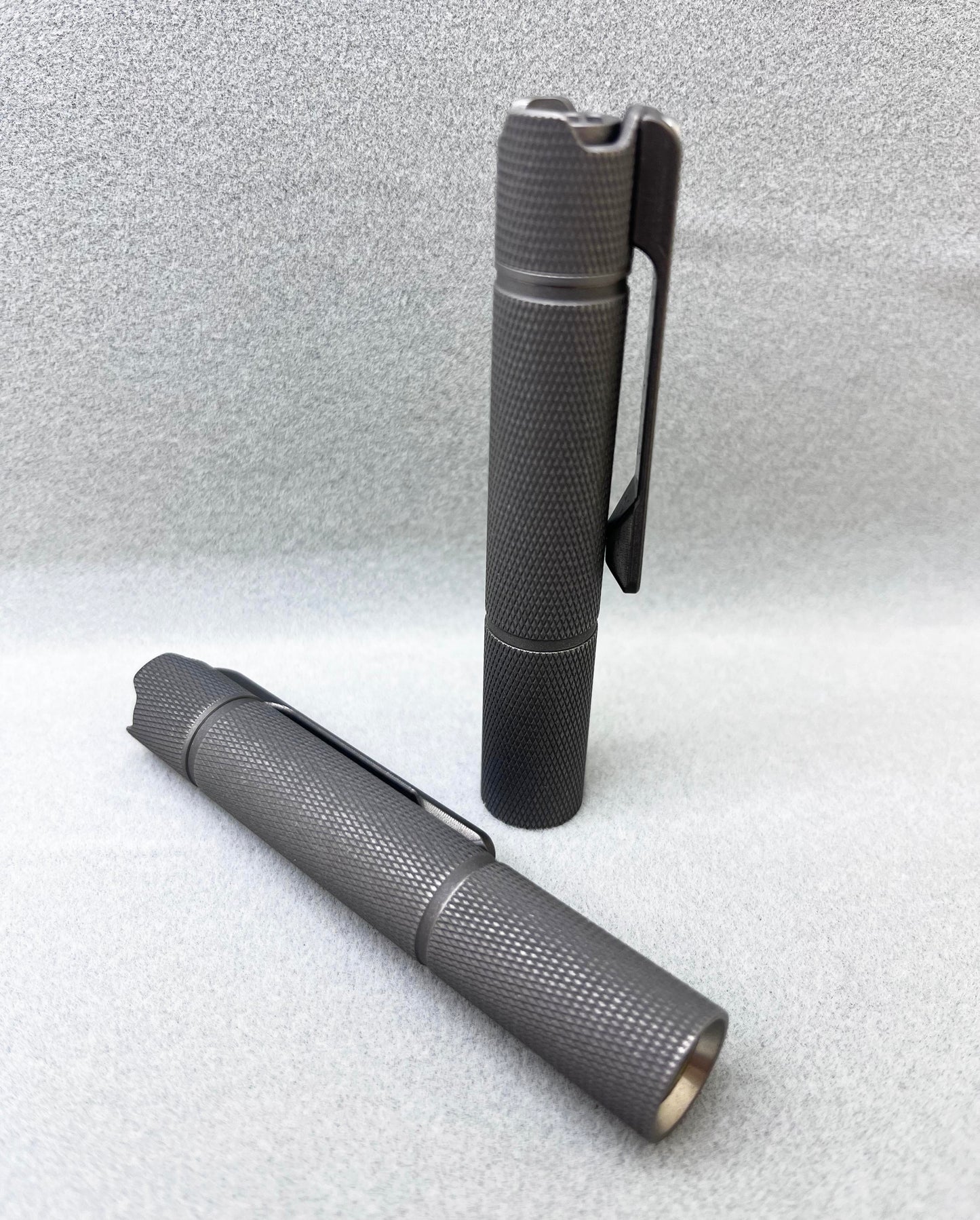 Edoluc knurly 10440/AAA Titanium Flashlight NiChia 519A 4000K,Cree XPL6500K LED with Titanium Clip