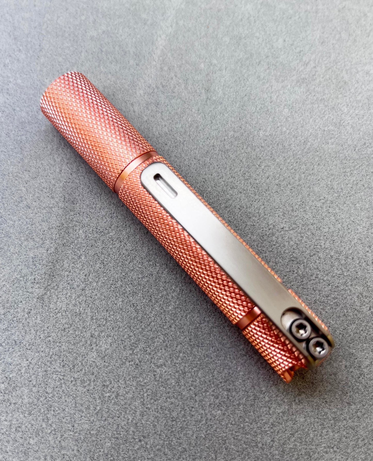 Edoluc Knurly 10440/AAA Copper Flashlight with Titanium Clip