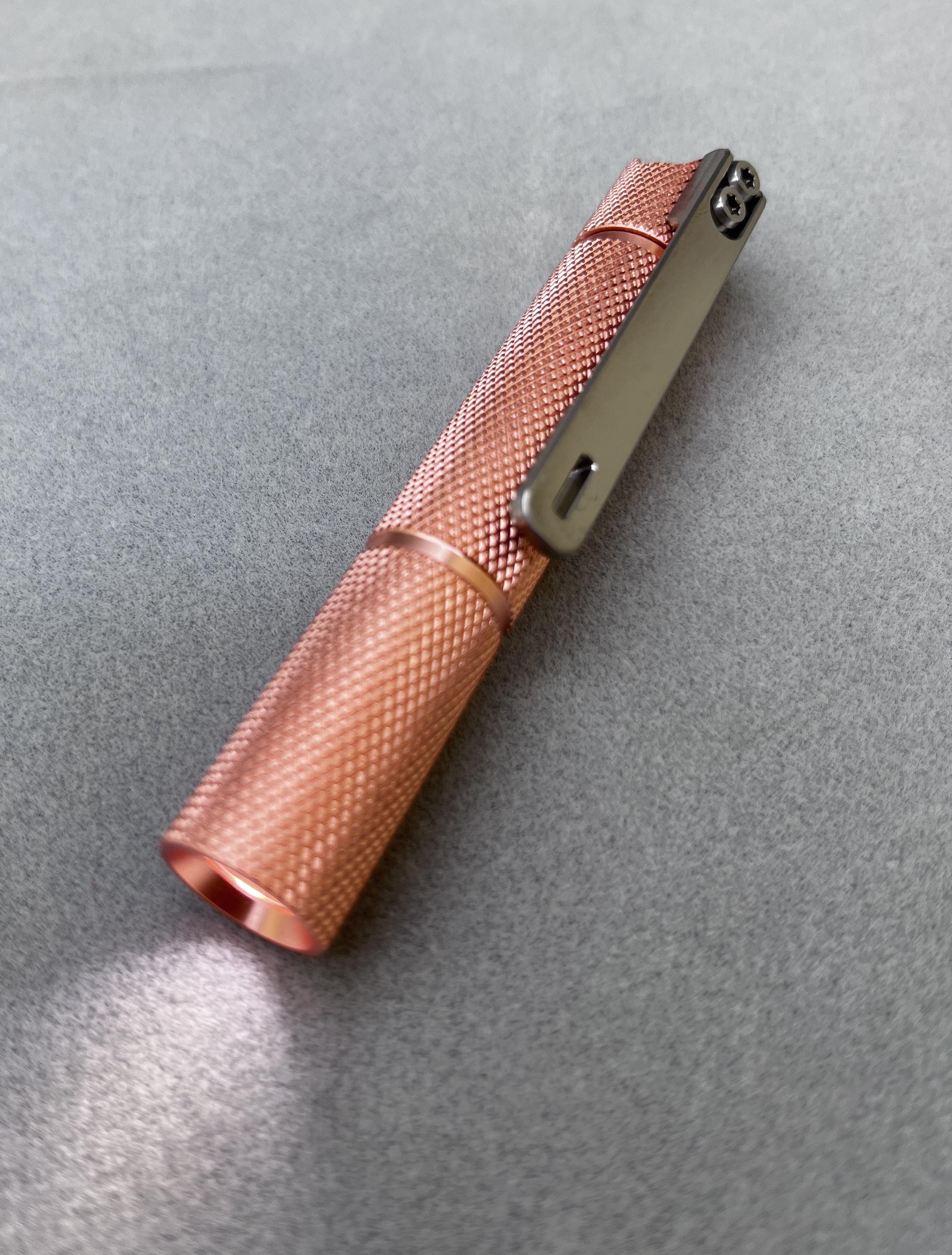 Edoluc Knurly 10440/AAA Copper Flashlight with Titanium Clip