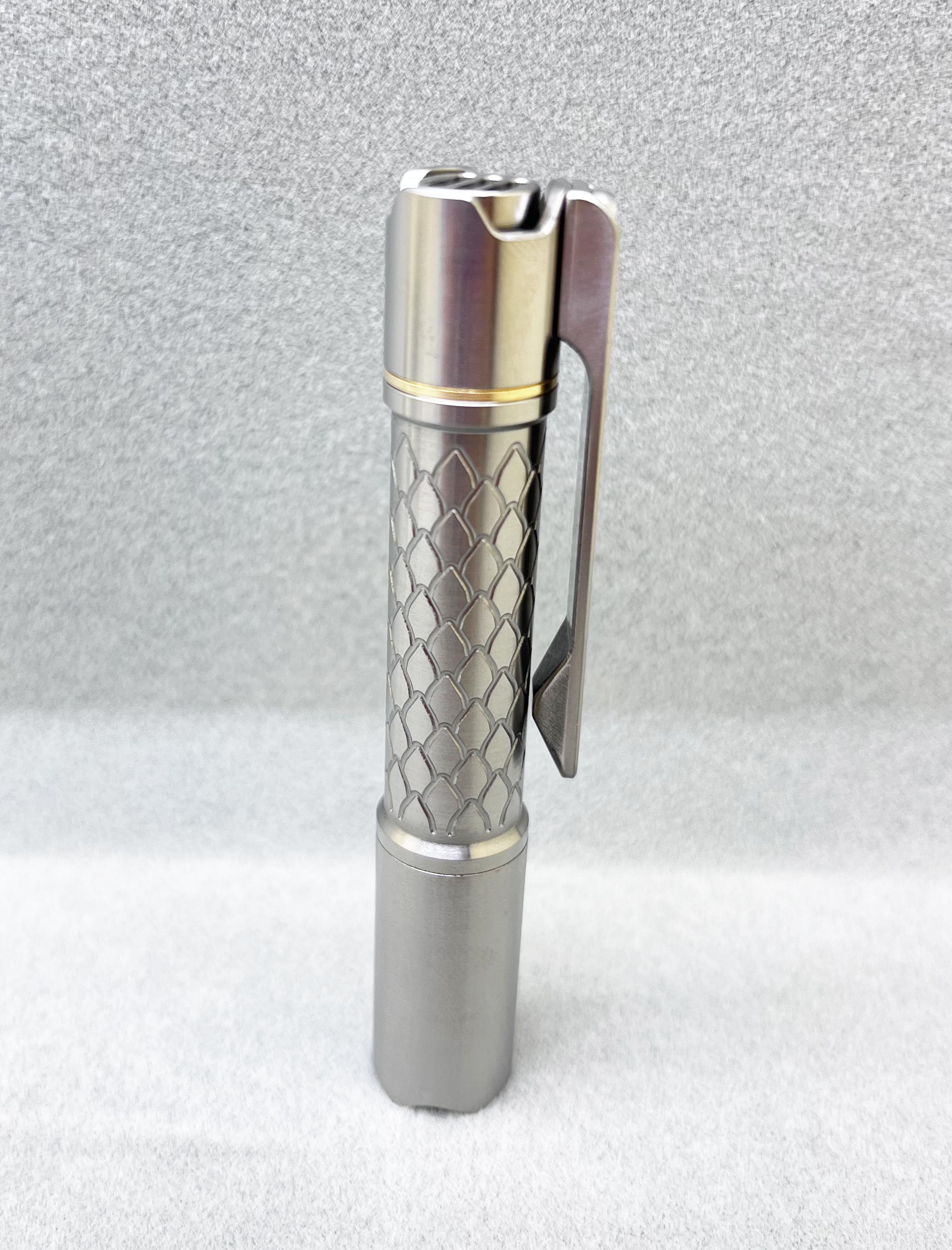 EDOLUC Loong-01 Titanium Raw Mini EDC Flashlight Nichia 519a 4000K