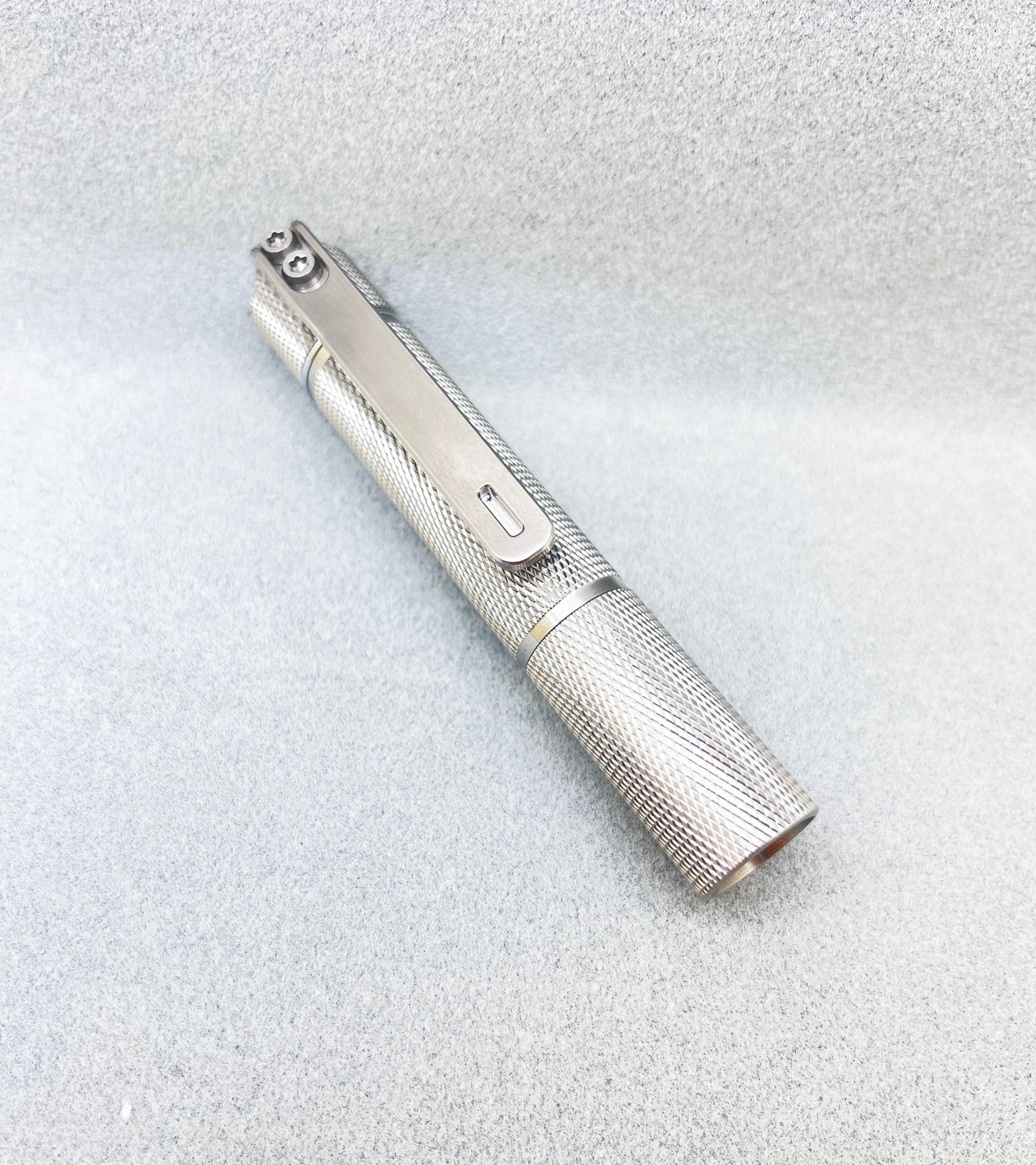 Edoluc knurly 10440/AAA Titanium Flashlight NiChia 519A 4000K,Cree XPL6500K LED with Titanium Clip