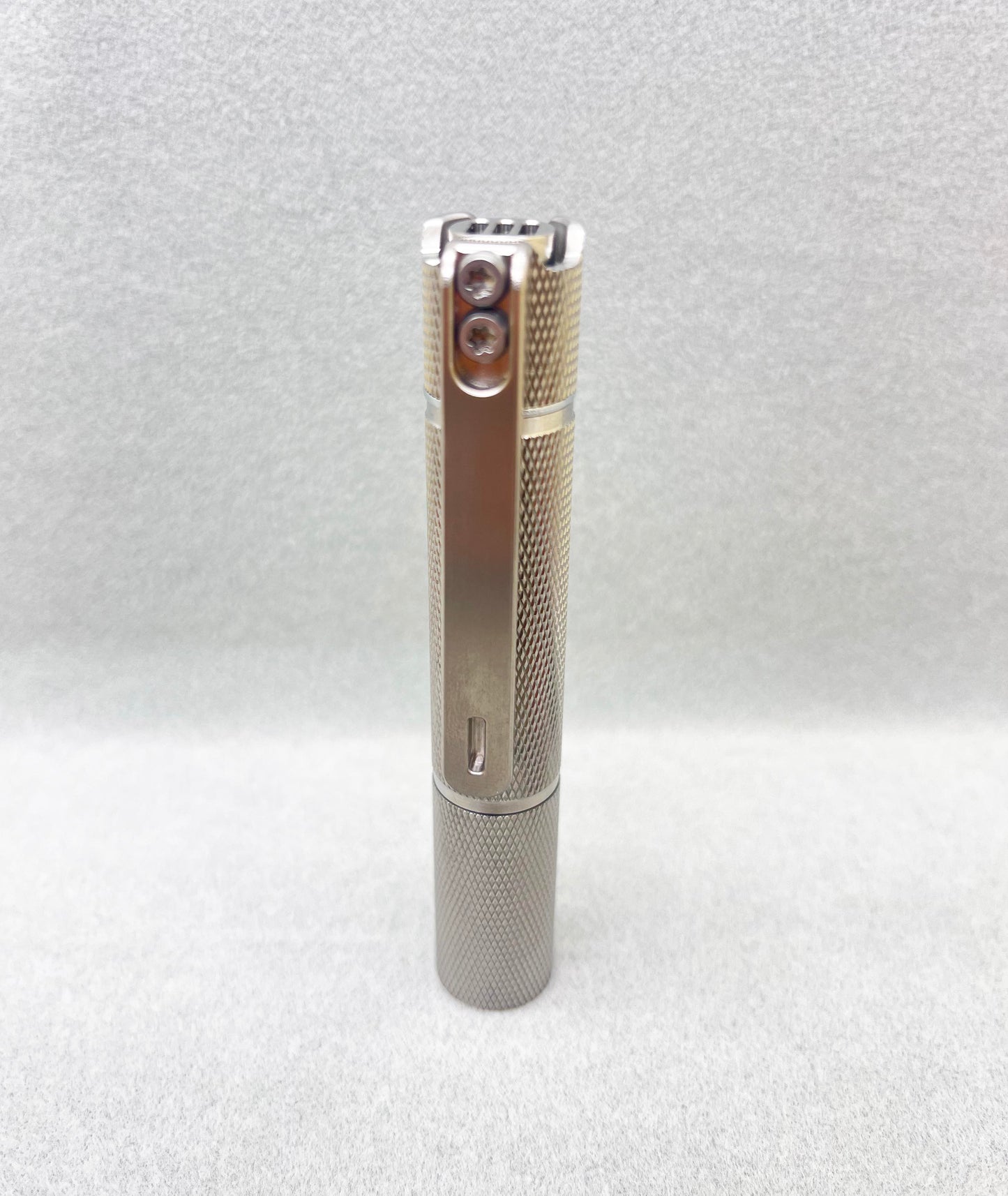 Edoluc knurly 10440/AAA Titanium Flashlight NiChia 519A 4000K,Cree XPL6500K LED with Titanium Clip