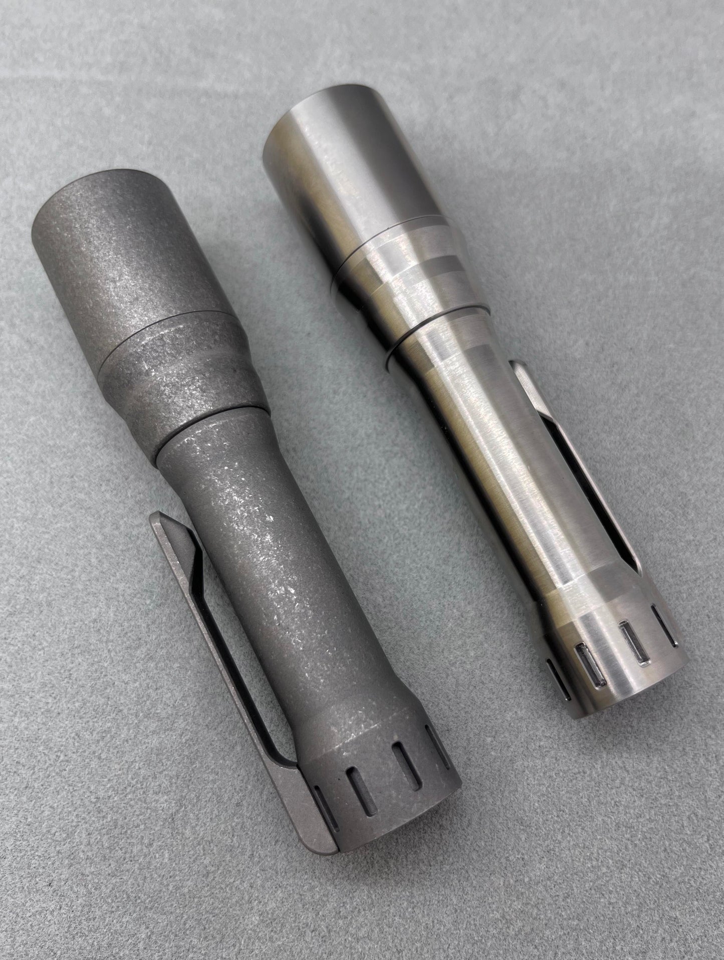 Edoluc Light B1 14500/AA Titanium Thrower Flashlight SFT25R-6500K LED with Type-C battey